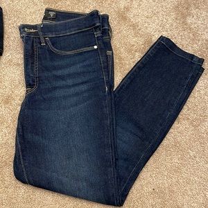 Athleta dark wash jeans